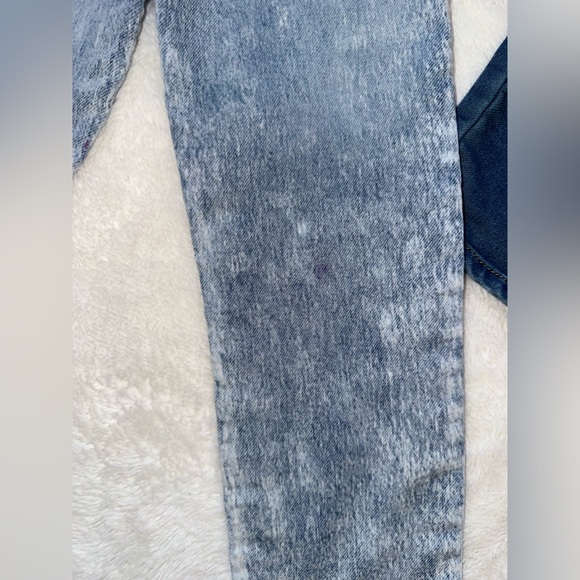 Toddler Jean bundle - Picture 7 of 9